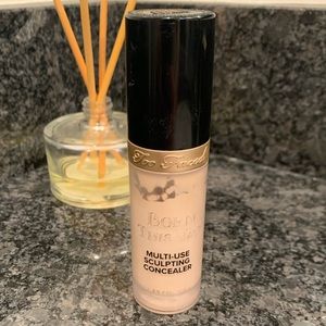 Too Faced Born This Way MultiUse Concealer Snow ❄️